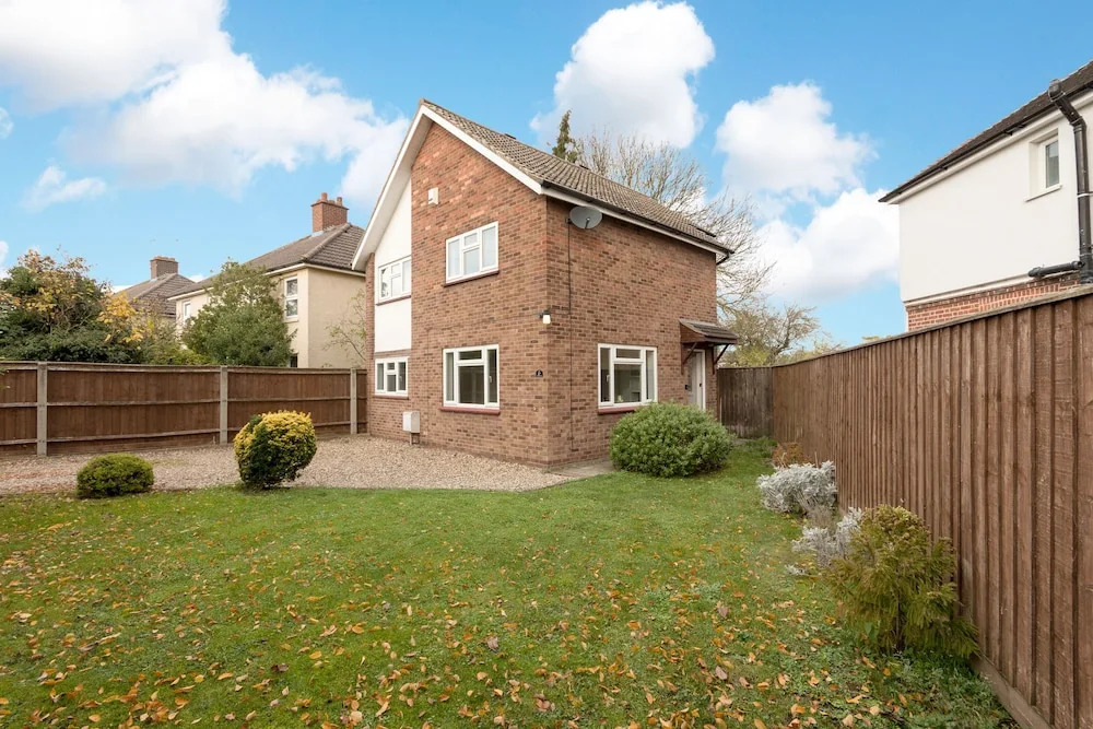 Sulston Lodge 3-Bedroom House