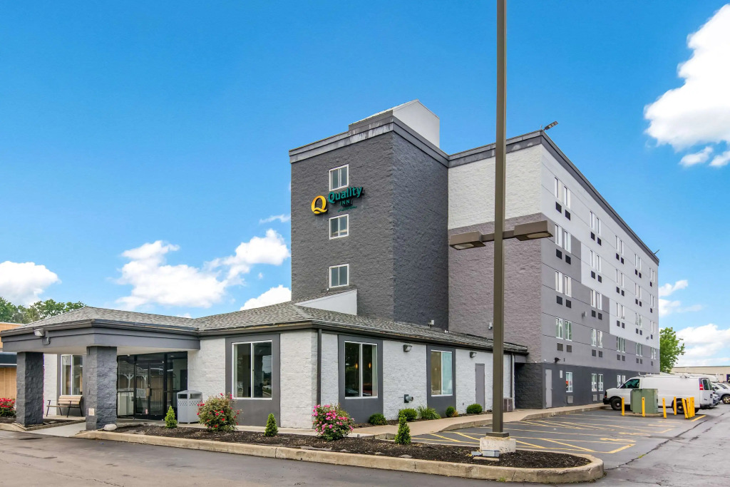 Quality Inn Rochester West
