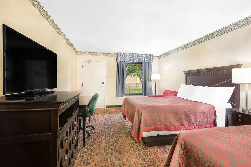 Days Inn And Suites York