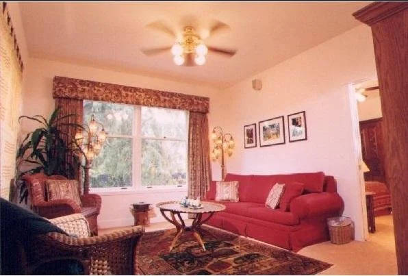 Secret Garden Inn