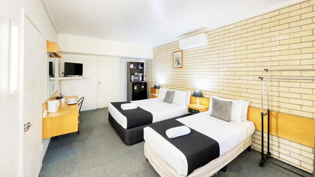 Tropical Gateway Motor Inn