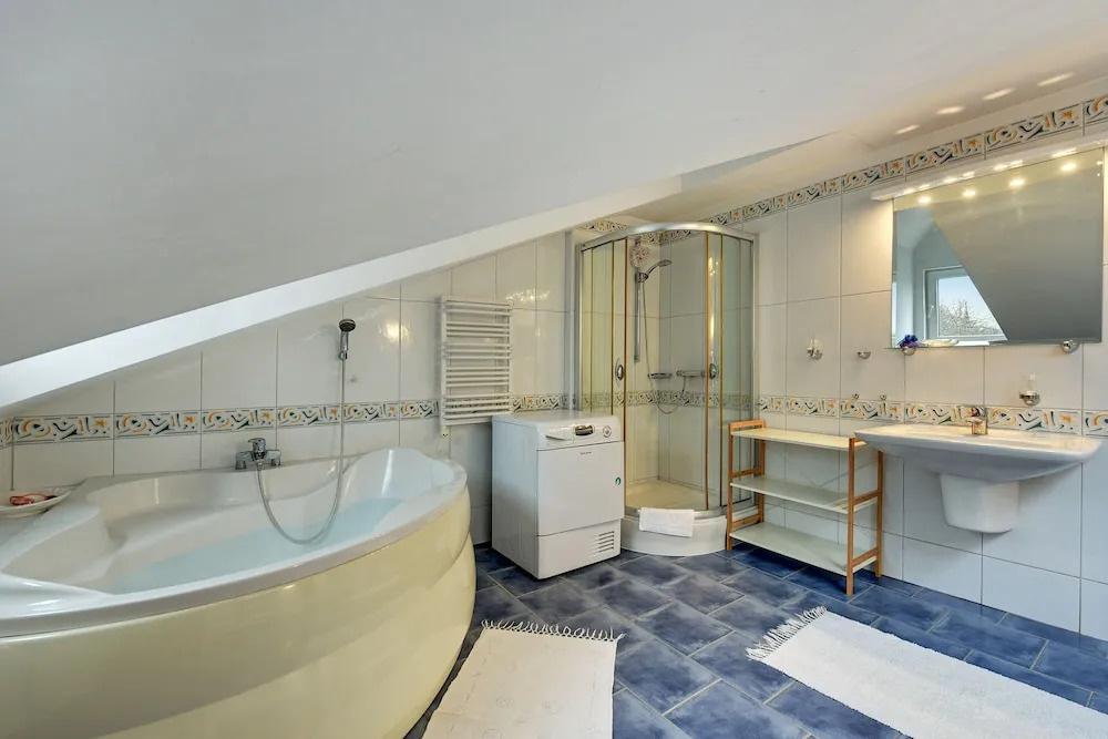 Grand Apartments - Atlantic