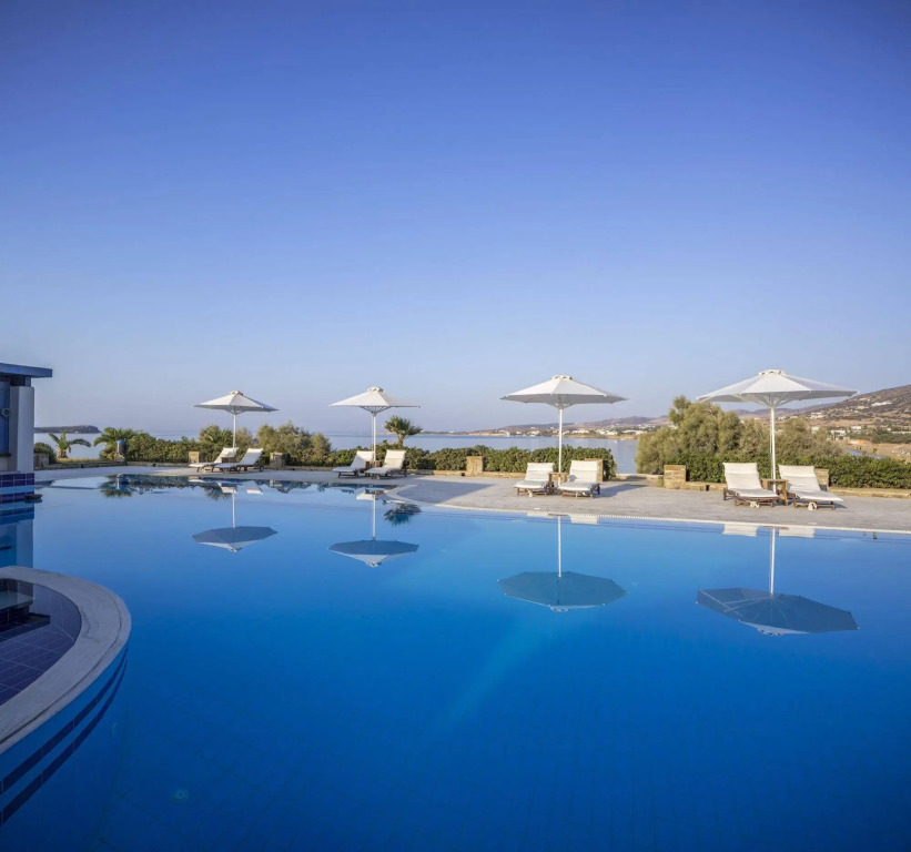 Poseidon of Paros Hotel & Spa