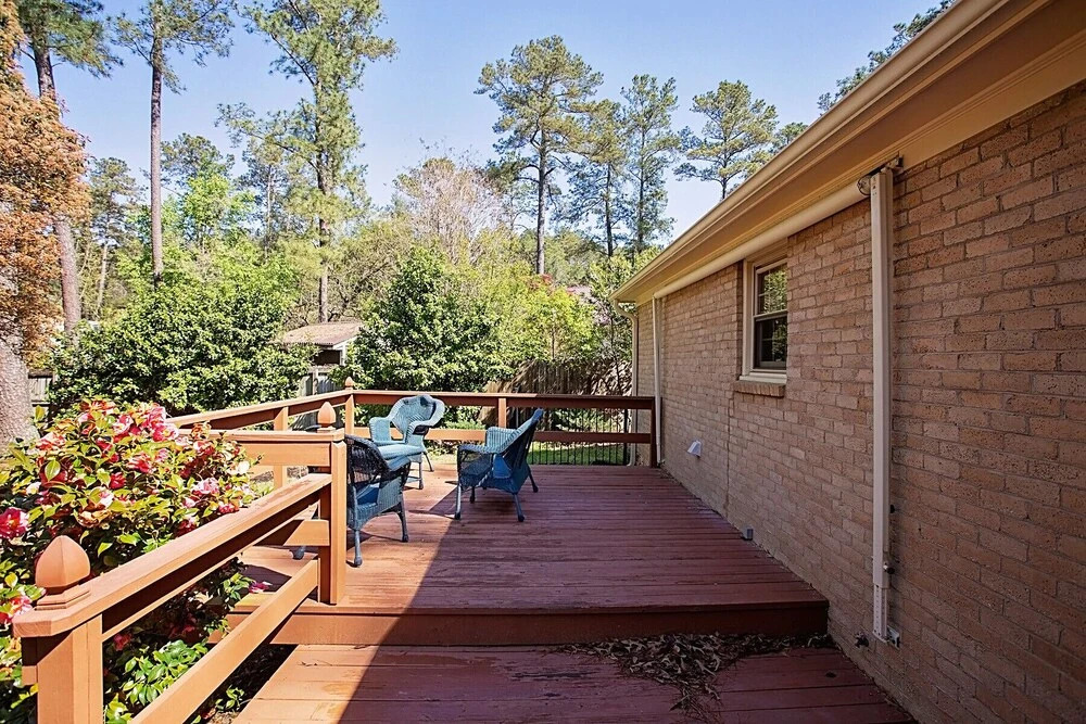 Enjoy the Centrally Located Mcfadyen Guest House