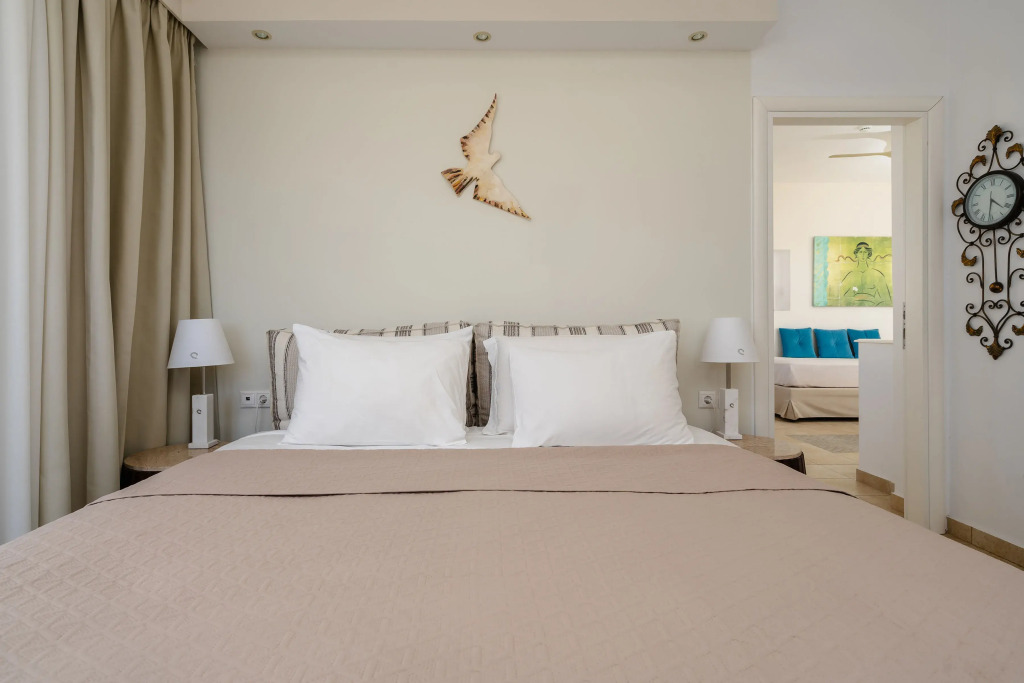 Mitos Suites