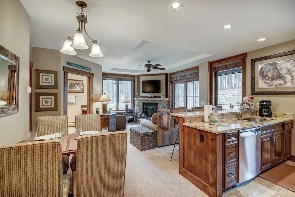True Ski-in/ski-out Luxury Condo On Peak 7 1 Bedroom Condo by RedAwning