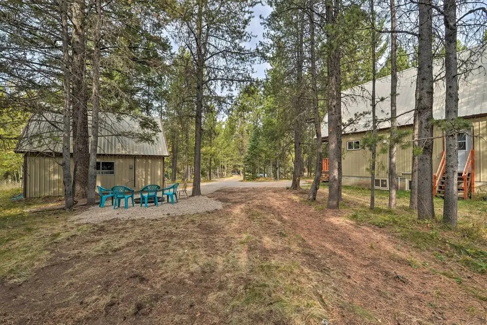 Family Cabin w/ Fire Pit - 25 Miles to Yellowstone