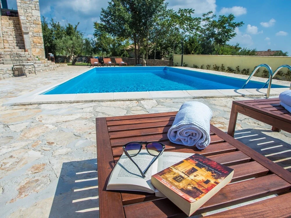 Modern Holiday Home With Pool in Sveti Lovrec Croatia
