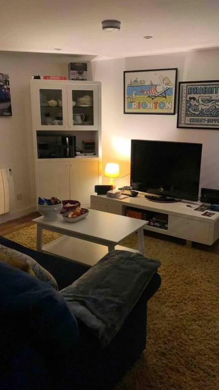 Lodge , air con , Free Parking , Mini bar