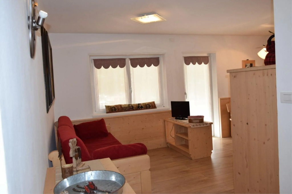 Majon Viva, two-room apartment. (022036-AT-820624)-401 MAJON VIVA