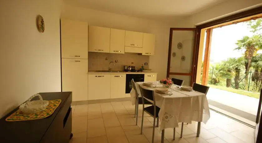 Ciclamino Bianco