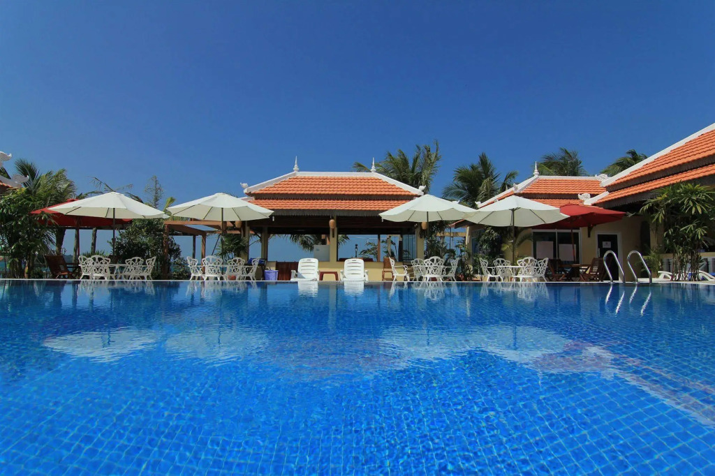 Golden Sea Beach Hotel