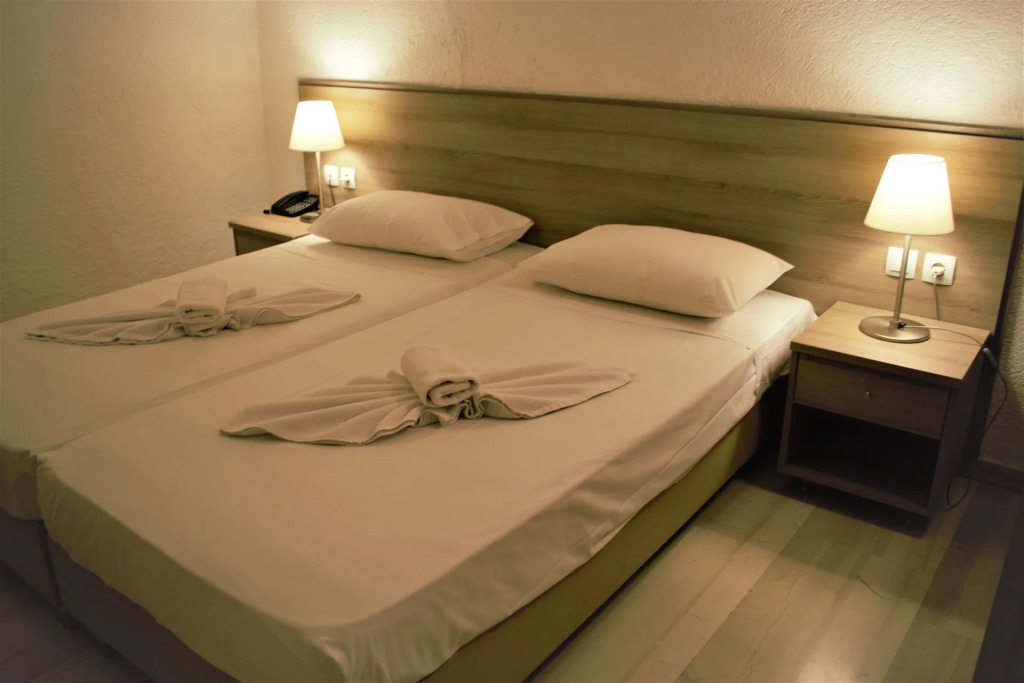 Apollon Hotel