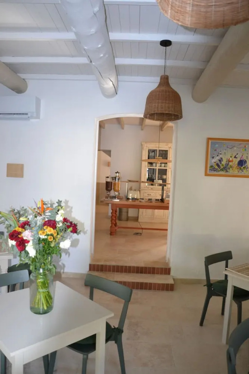 Hôtel La Garrigue & Bar Le Perchoir