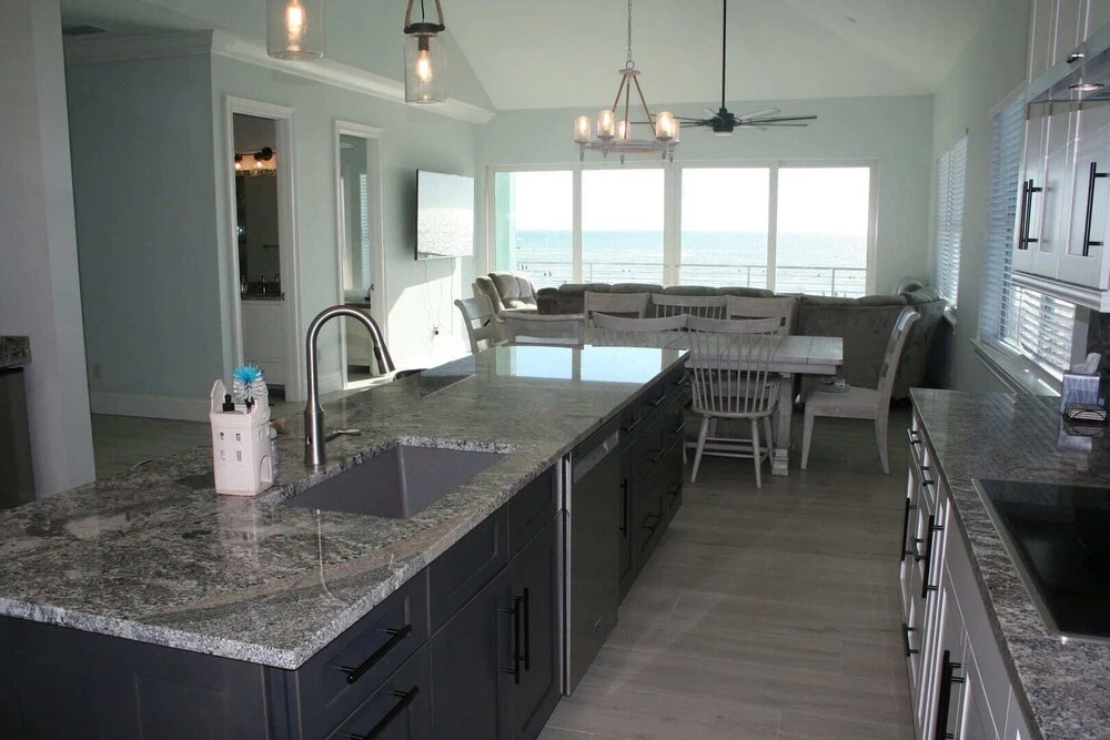 Sand Dollar View - Spectacular Beachfront View From This 5 Bedroom