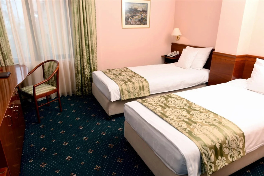 G Hotels