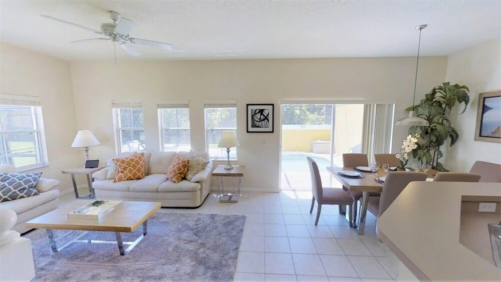 ACO FAMILY – 4 bd TOWNHOME WITH POOL (1717)