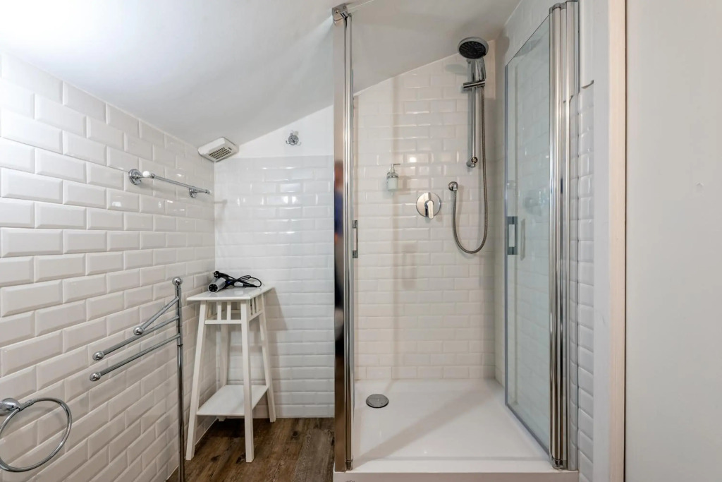 IREX Trevi Fountain Penthouse