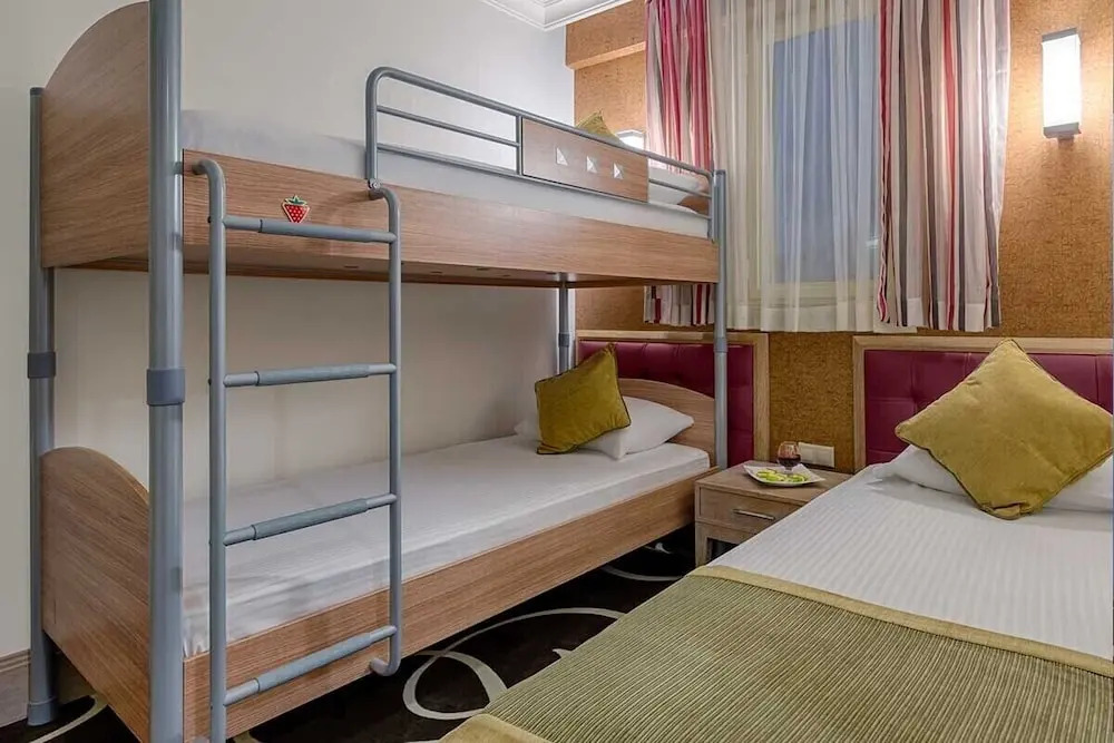 The Nora Hotels Family Club