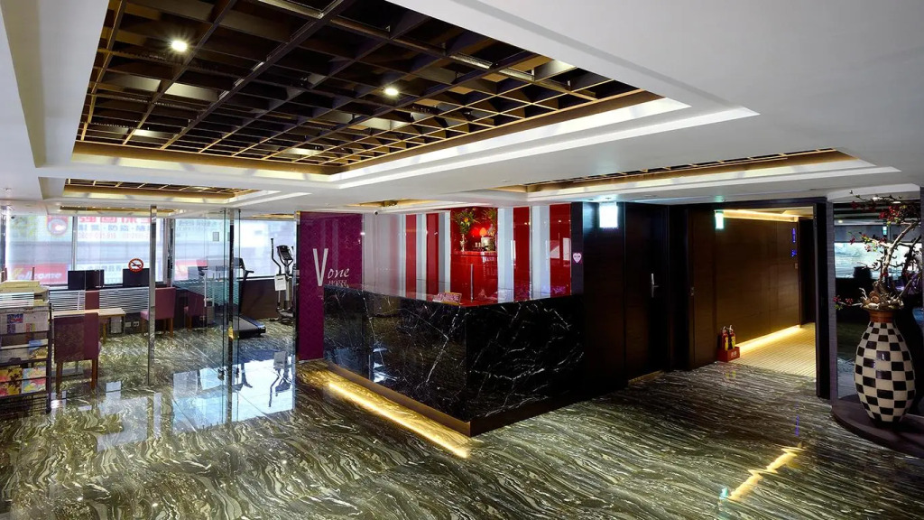 V-one Vogue Hotel