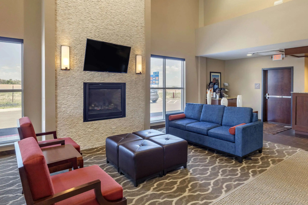 Comfort Inn & Suites Edgewood