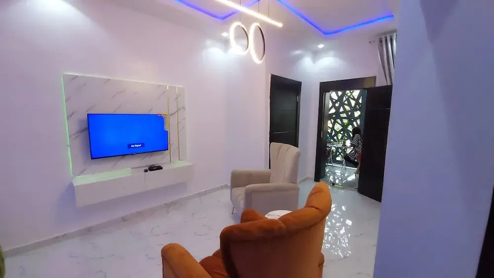 RichVilla Apartments & Hotels