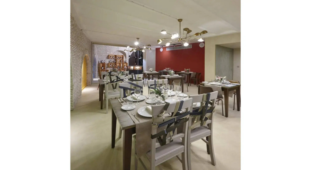 Hotel Galería Essentia