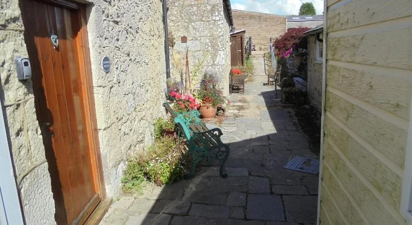 West Rew Farm Cottages