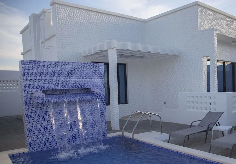 THE POOL VILLA - TANUF