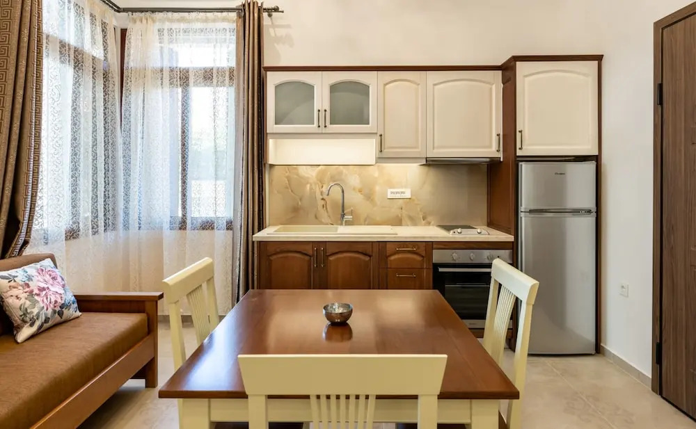 The Owl House near Chania City Centre