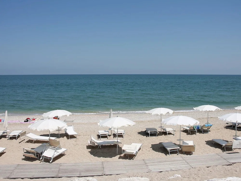 Well-Kept Bungalow with AC on the Beautiful Adriatic Coast
