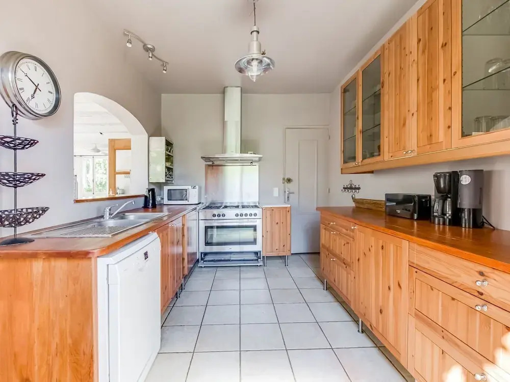 Secluded Holiday Home in La Croix Valmer Near Seabeac