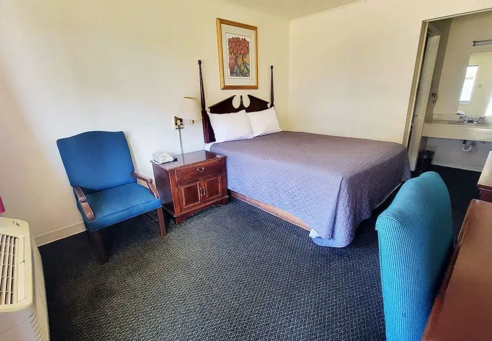 Studio Suites