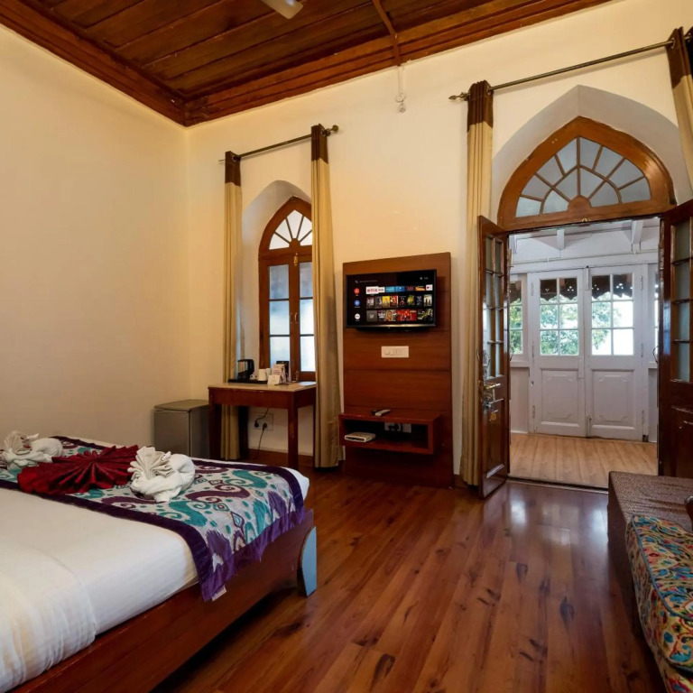 Grand View Hotel