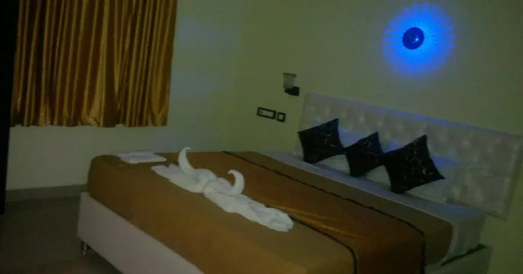 Lalit Royal guest house