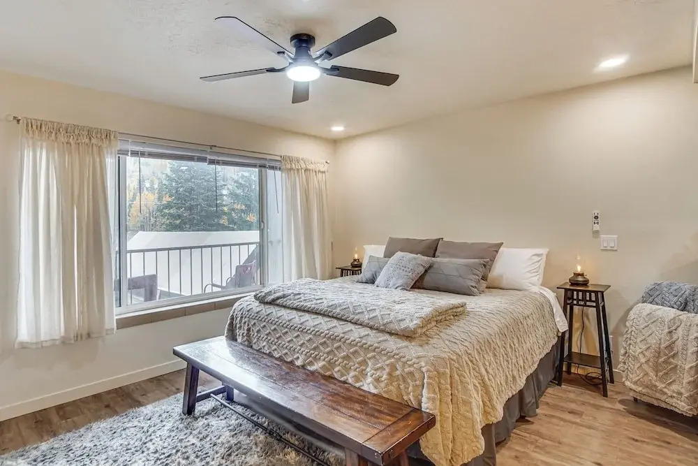 Brian Head Studio Condo w/ Balcony + Mountain View