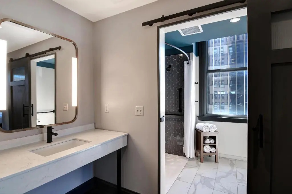 Courtyard by Marriott Cincinnati Downtown