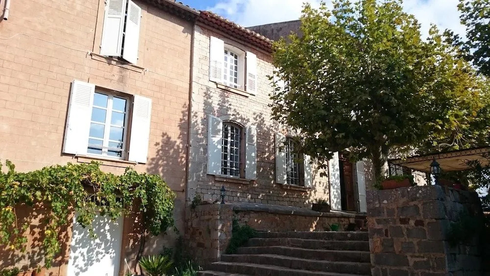 Bed and Breakfast La Grande Lauzade