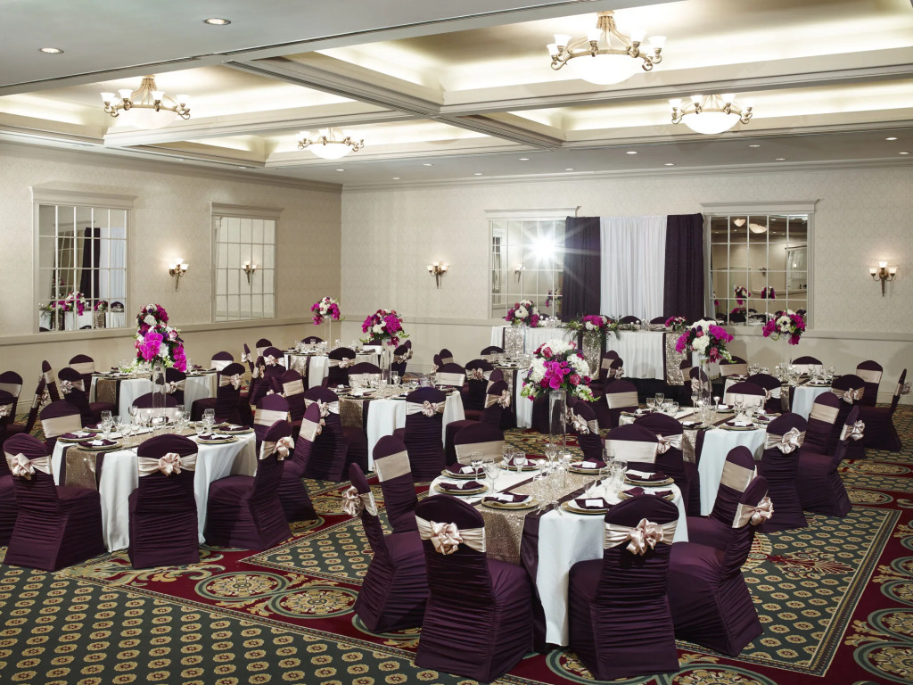 Harrison Hot Springs Resort & Spa