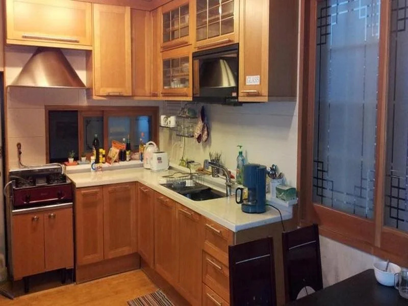 Big Choi's Guest House