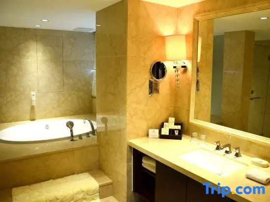 Hailan Hotel