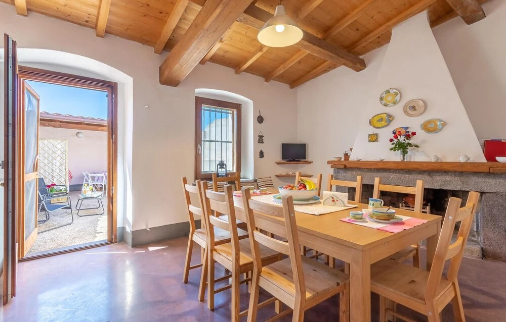 3 Bedroom Beautiful Home In Milis
