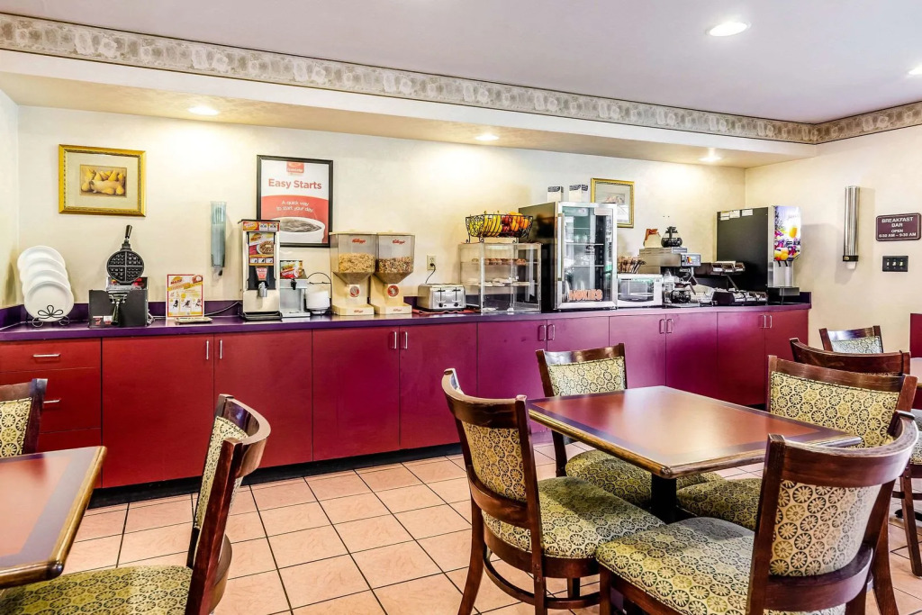 Econo Lodge Christiansburg-Blacksburg I-81