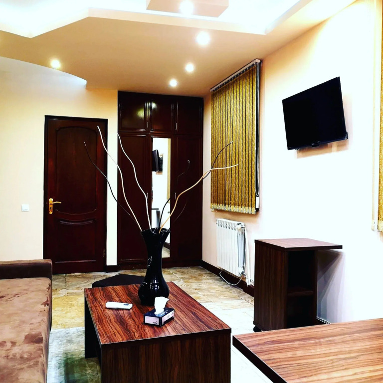 Prime Hotel & Hostel