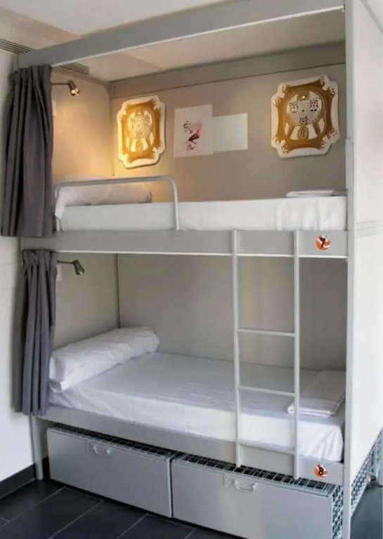 Hammock Hostels - Bandra
