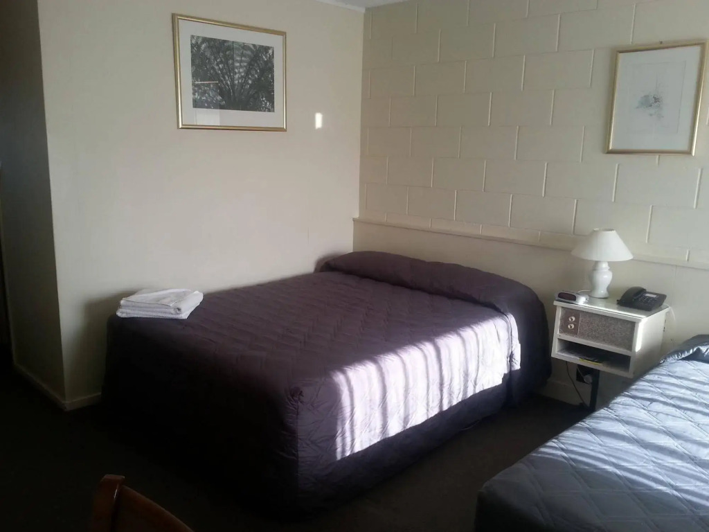Midtown Motor Inn