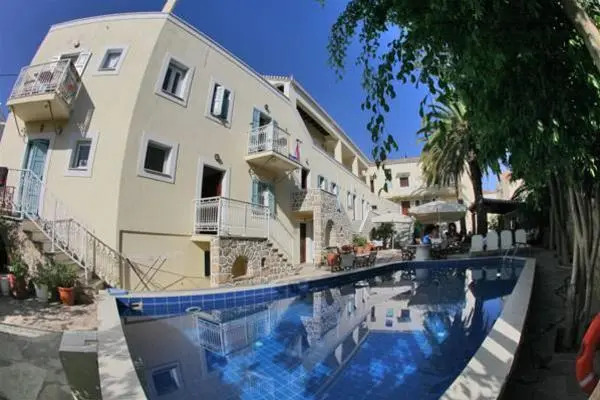Kastro Hotel