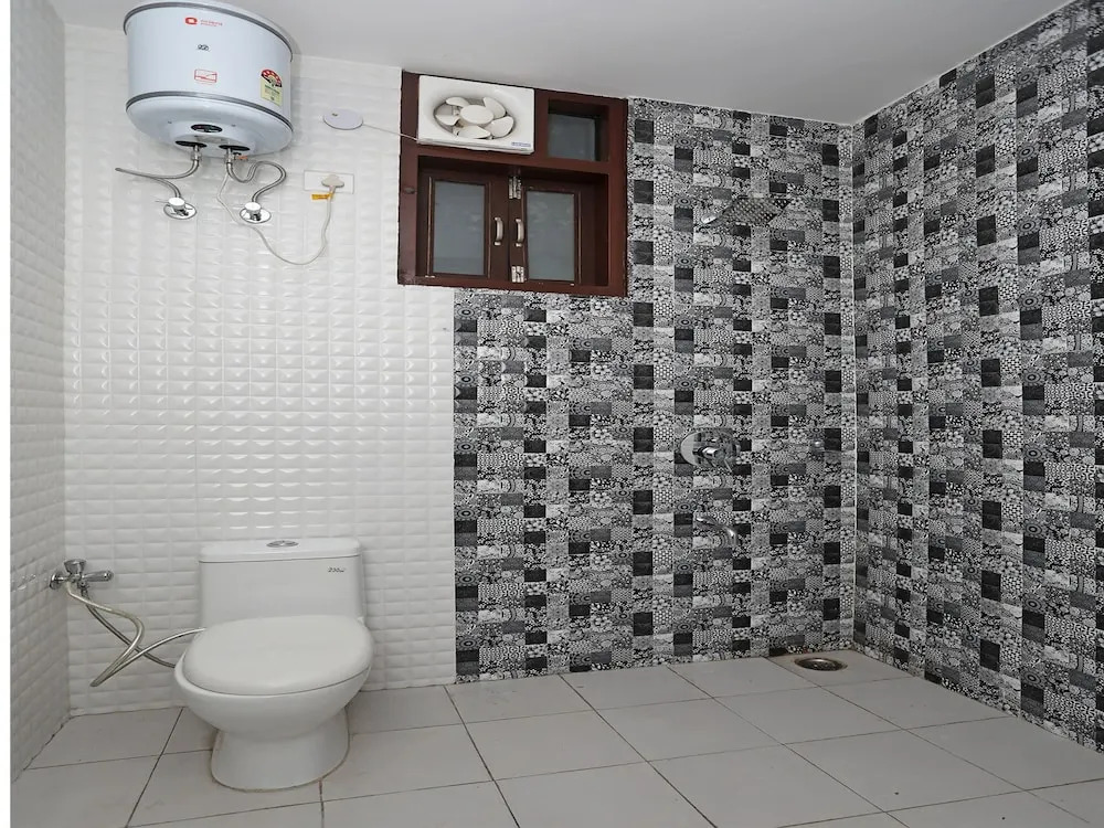 Hotel Go Rooms by OYO Rooms