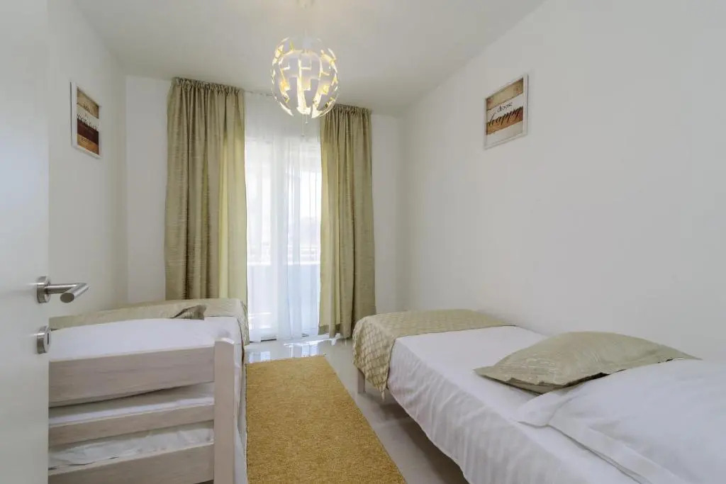 Apartment S-7