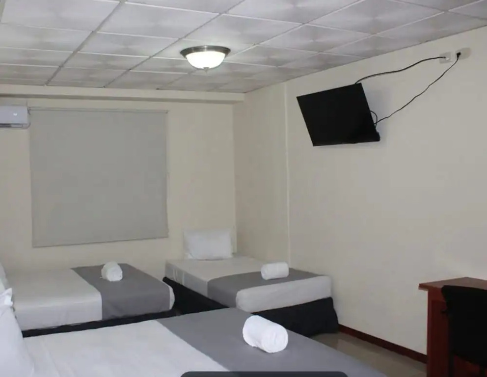 Hotel Windsor Plaza